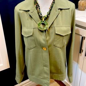 Drapers & Damons sage green jacket, shell, necklace ensemble